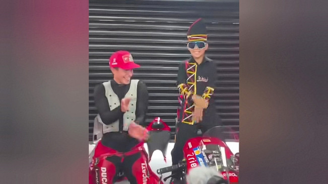 Bocah Pacu Jalur bertemu Marc Marquez. [Instagram]
